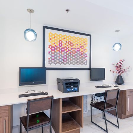 Holiday Inn Express Charleston Us Highway 17 & I-526 By Ihg Eksteriør bilde