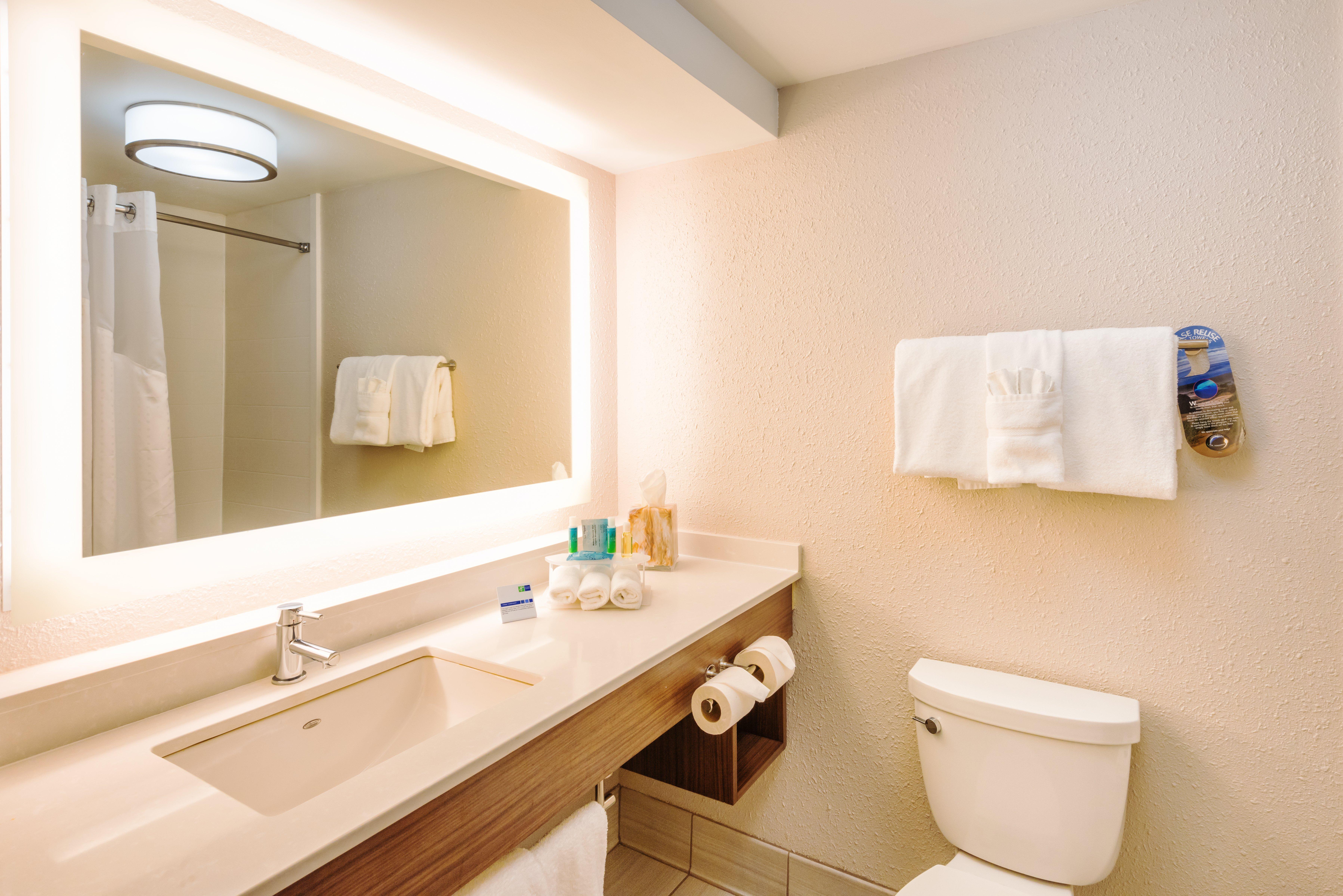 Holiday Inn Express Charleston Us Highway 17 & I-526 By Ihg Eksteriør bilde