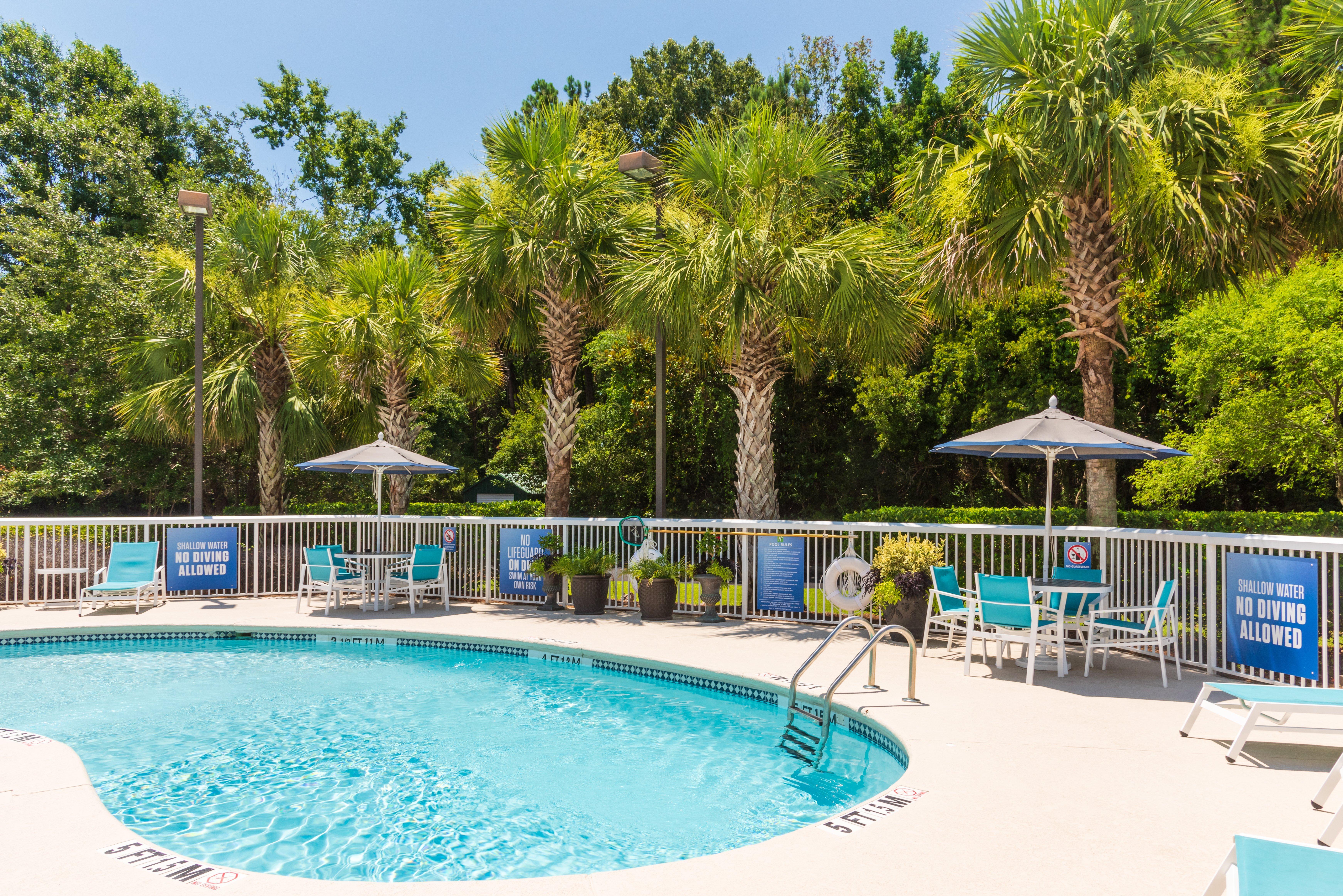 Holiday Inn Express Charleston Us Highway 17 & I-526 By Ihg Eksteriør bilde