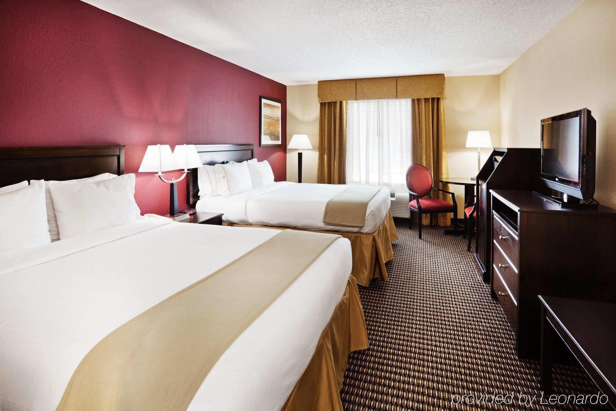 Holiday Inn Express Charleston Us Highway 17 & I-526 By Ihg Eksteriør bilde