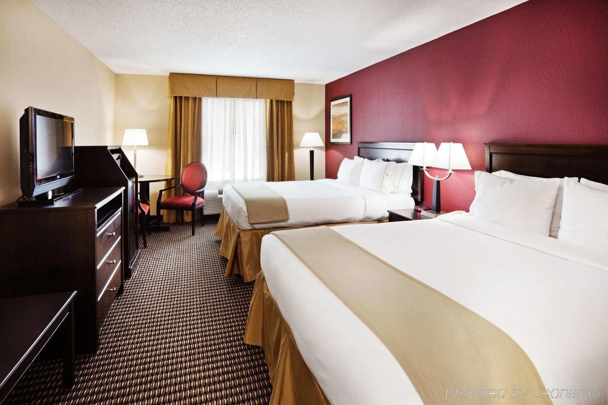 Holiday Inn Express Charleston Us Highway 17 & I-526 By Ihg Eksteriør bilde