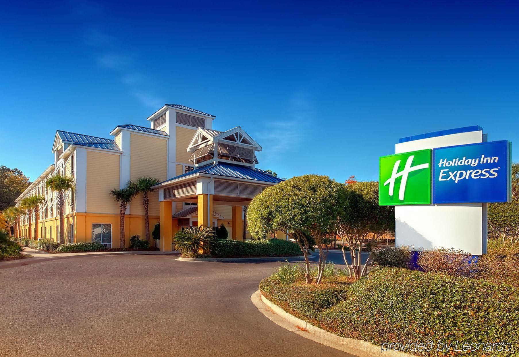 Holiday Inn Express Charleston Us Highway 17 & I-526 By Ihg Eksteriør bilde